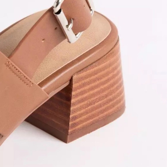 torrid Brown Triple-Strap Block Heel Sandals 9.5 WW - Picture 4 of 5